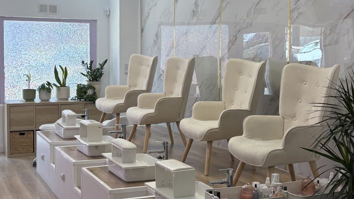 6994aae4a25f4109ae74c3967b6c87-nailshop-biz-photo-1d711bd5f1314b75a4adf1d2c083aa-booksy