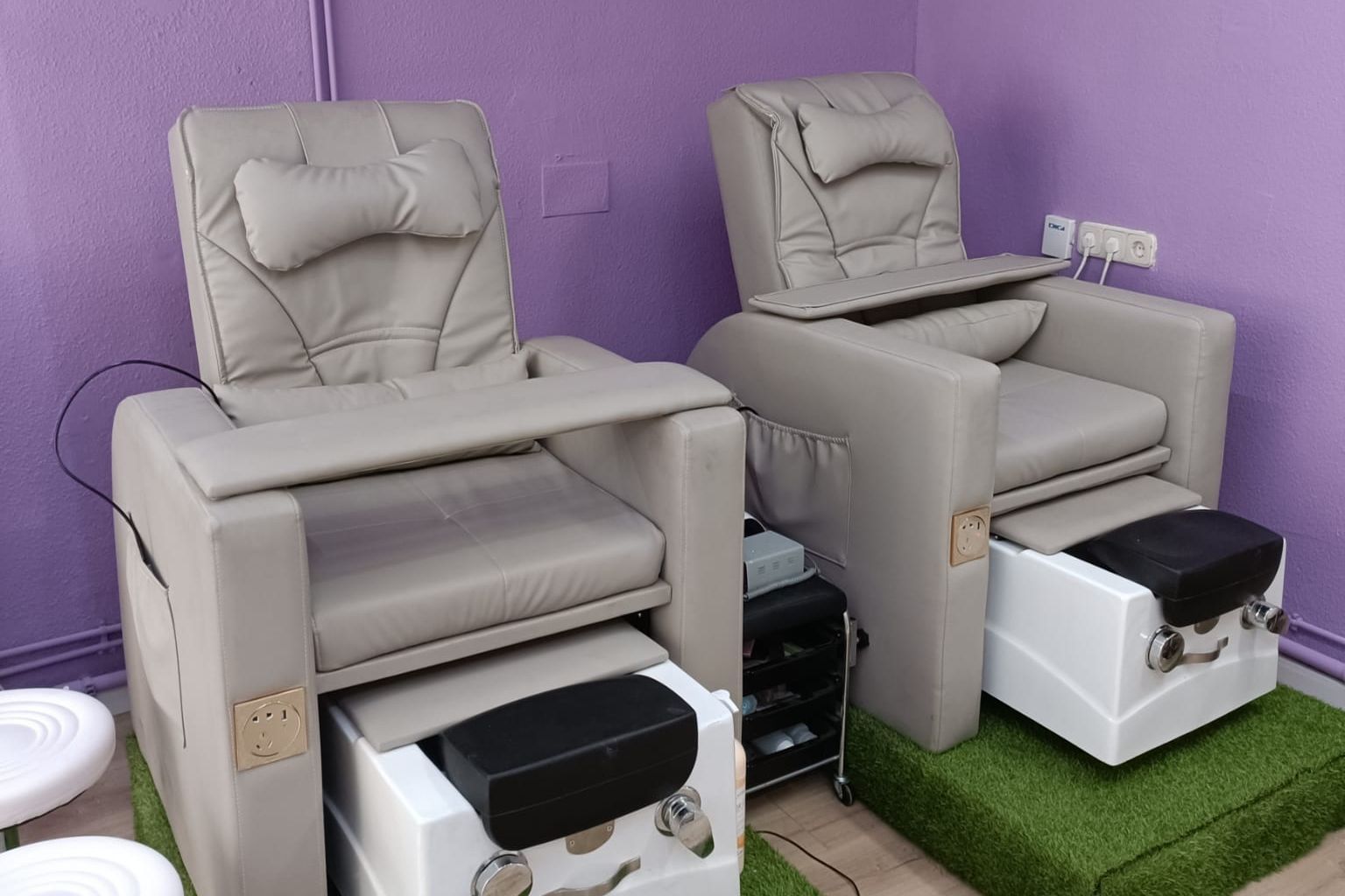 e780eba78f8b4c219df50cb5c0fa51-nailshop-biz-photo-6b0aac0cbf3e4551ab9a9233fd6b52-booksy
